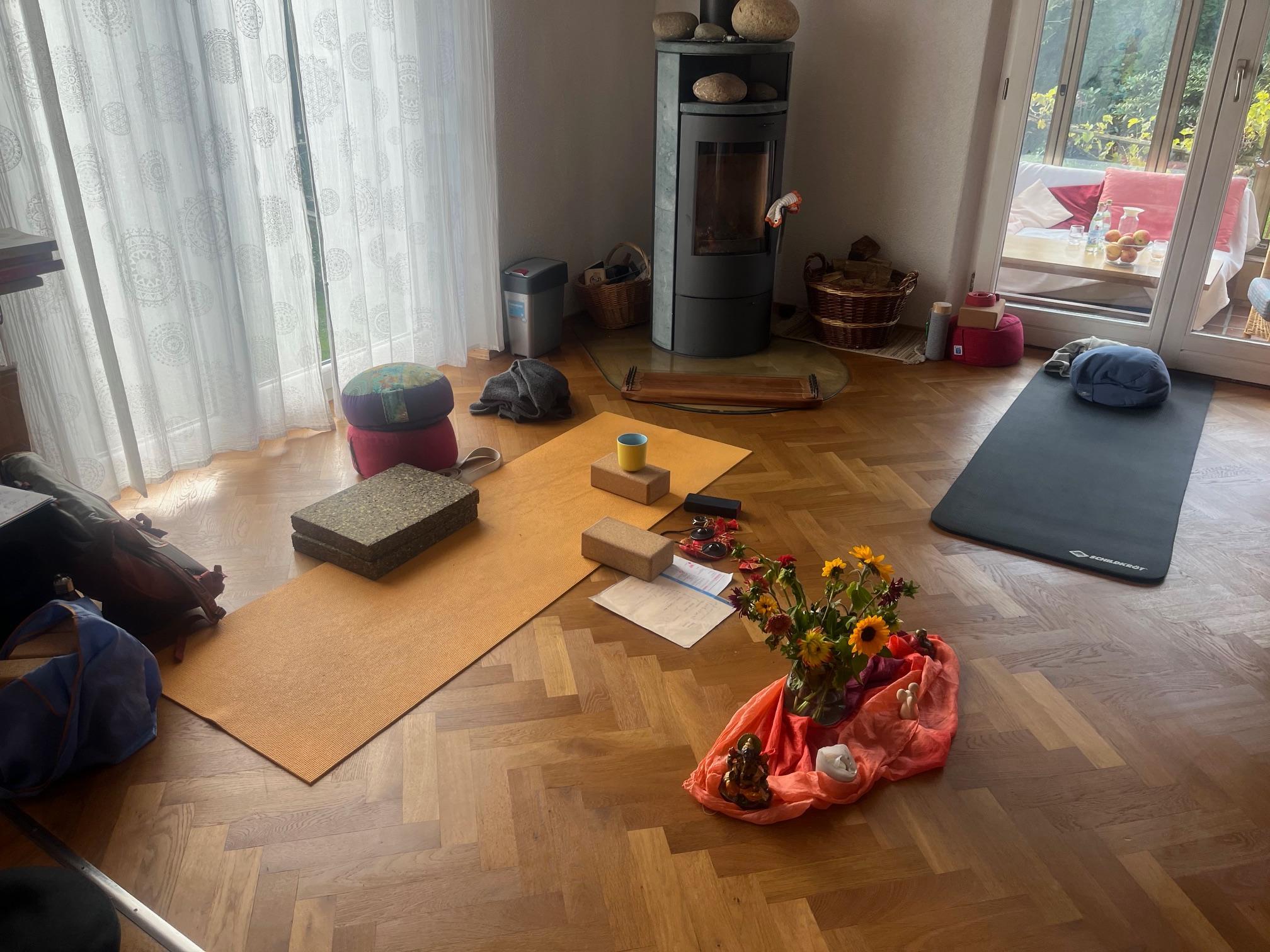 yoga hilft am see Auszeit Raum